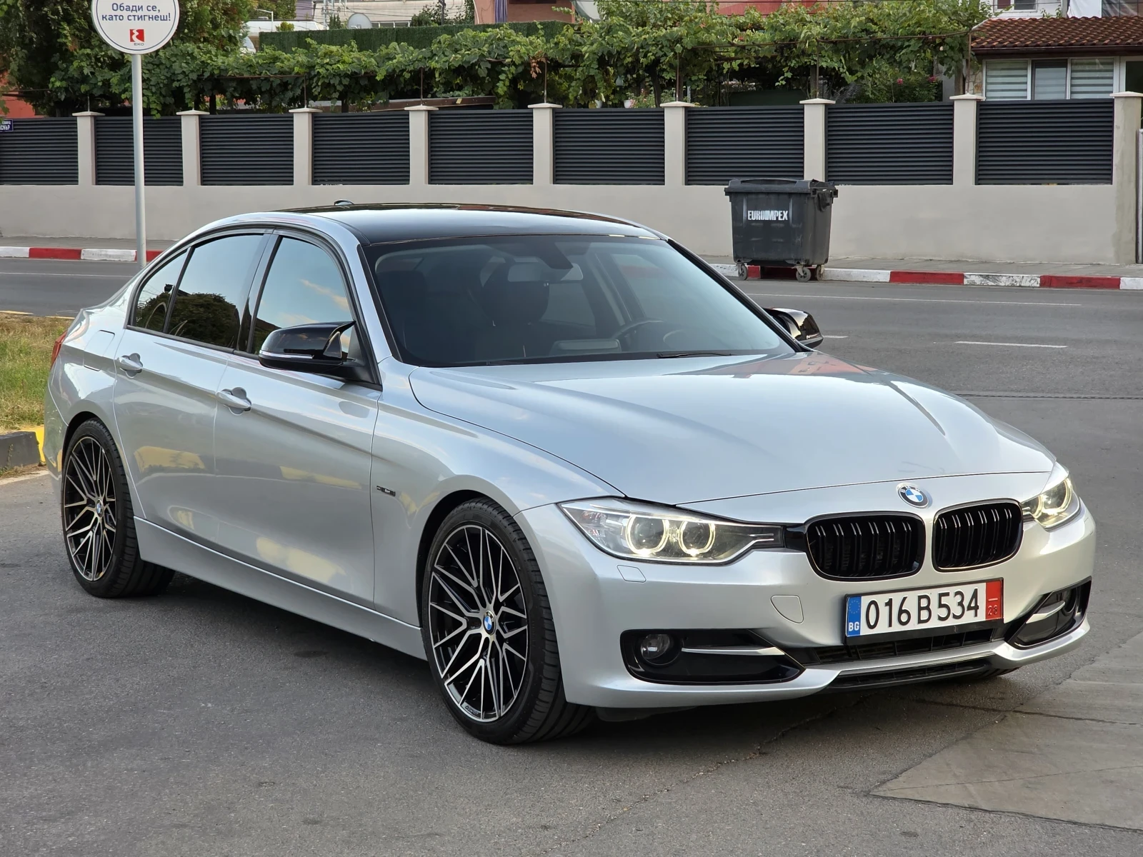 BMW 320 Топ състояние лизинг , снимка 4 - Автомобили и джипове - 56060259