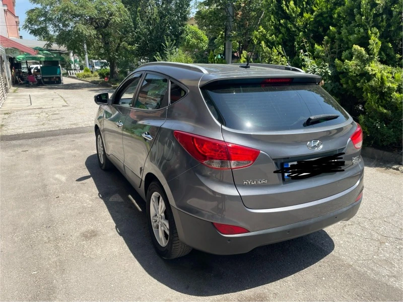 Hyundai IX35, снимка 3 - Автомобили и джипове - 47764657