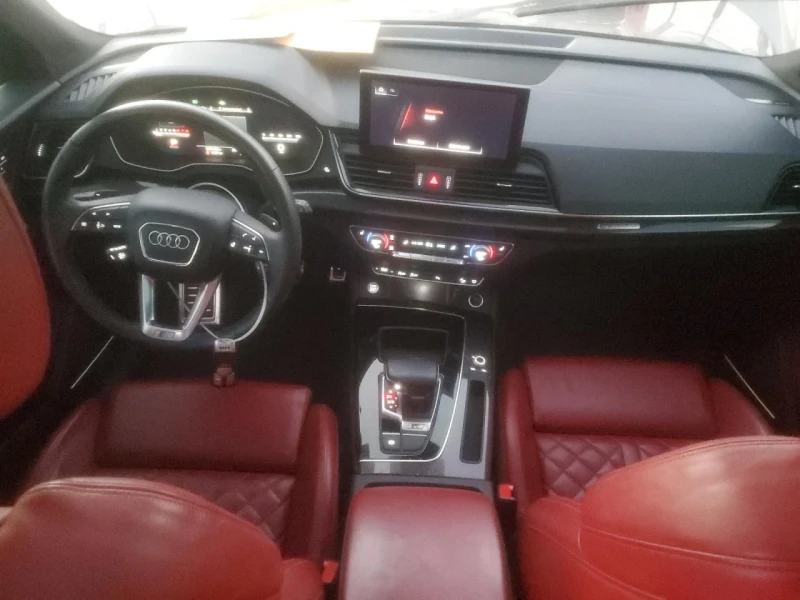 Audi SQ5, снимка 8 - Автомобили и джипове - 48727333