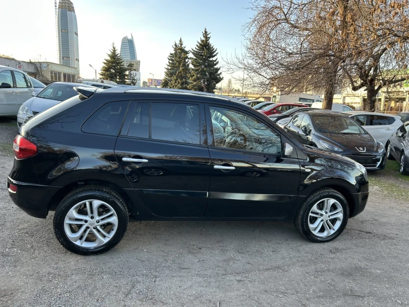 Renault Koleos 2.0 DCI 4X4 BOSE, снимка 4 - Автомобили и джипове - 49589808