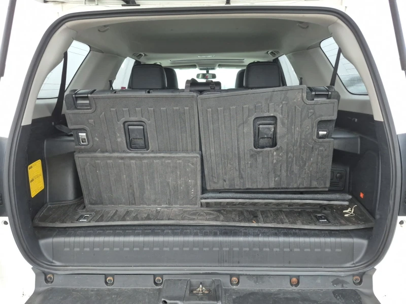 Toyota 4runner SR5 * * CARFAX * * АВТО КРЕДИТ * * , снимка 11 - Автомобили и джипове - 52944674