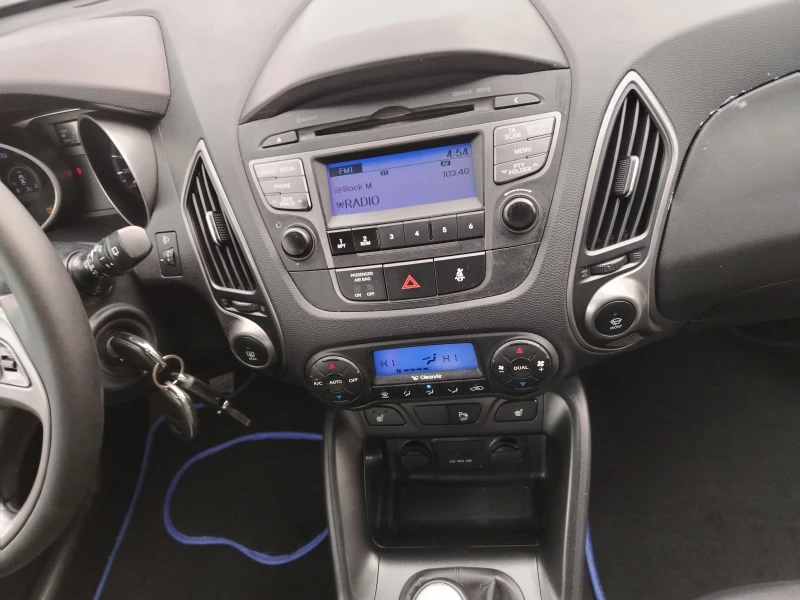 Hyundai IX35 1.7-FACE 6 СК DiZEL, снимка 14 - Автомобили и джипове - 53179756