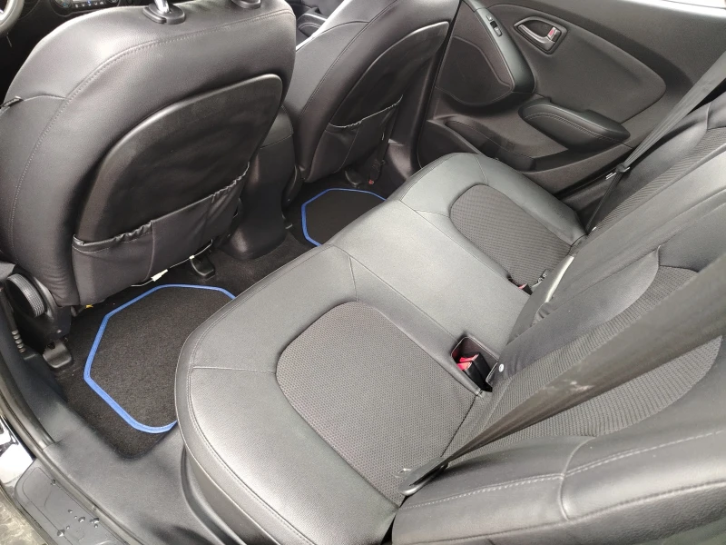 Hyundai IX35 1.7-FACE 6 СК DiZEL, снимка 12 - Автомобили и джипове - 53179756
