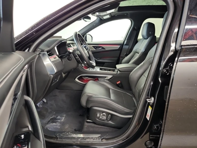 Jaguar F-PACE * P250 R DYNAMIC S * CARFAX * ЦЕНА ДО БГ, снимка 7 - Автомобили и джипове - 53236725