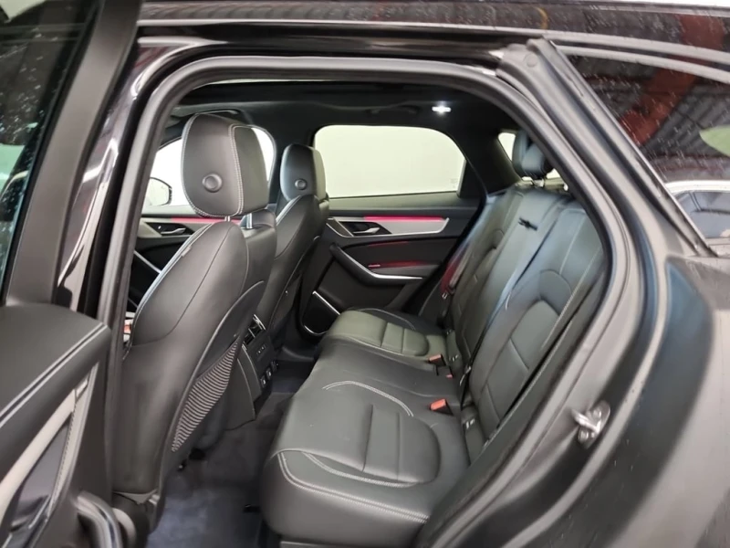 Jaguar F-PACE * P250 R DYNAMIC S * CARFAX * ЦЕНА ДО БГ, снимка 11 - Автомобили и джипове - 53236725