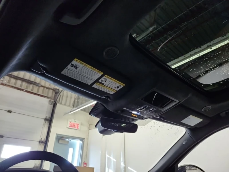 Jaguar F-PACE * P250 R DYNAMIC S * CARFAX * ЦЕНА ДО БГ, снимка 12 - Автомобили и джипове - 53236725