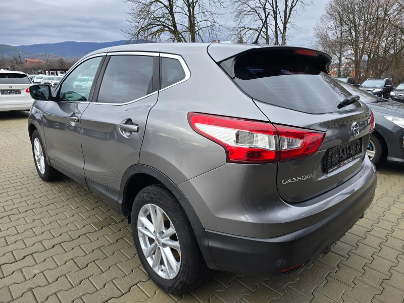 Nissan Qashqai 1.5DCI, 110к.с., Нави, Камера!, снимка 4 - Автомобили и джипове - 53292454