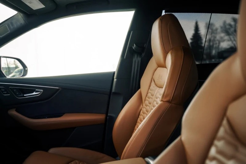 Audi RSQ8 Audi RS Q8 4.0T quattro* АвтоКредит* (ЦЕНА ДО БГ), снимка 8 - Автомобили и джипове - 53435938