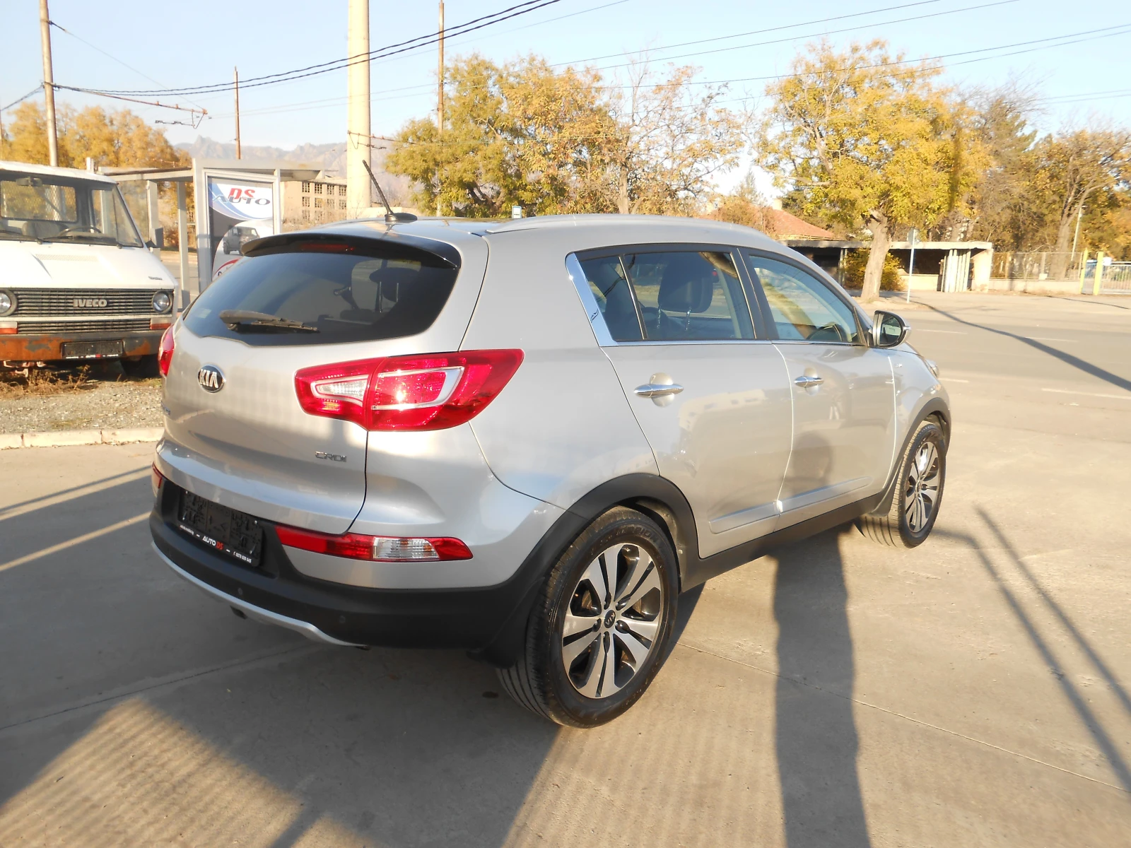 Kia Sportage 2.0d-6sk-Navi-Kamera-Euro-5B - изображение 5