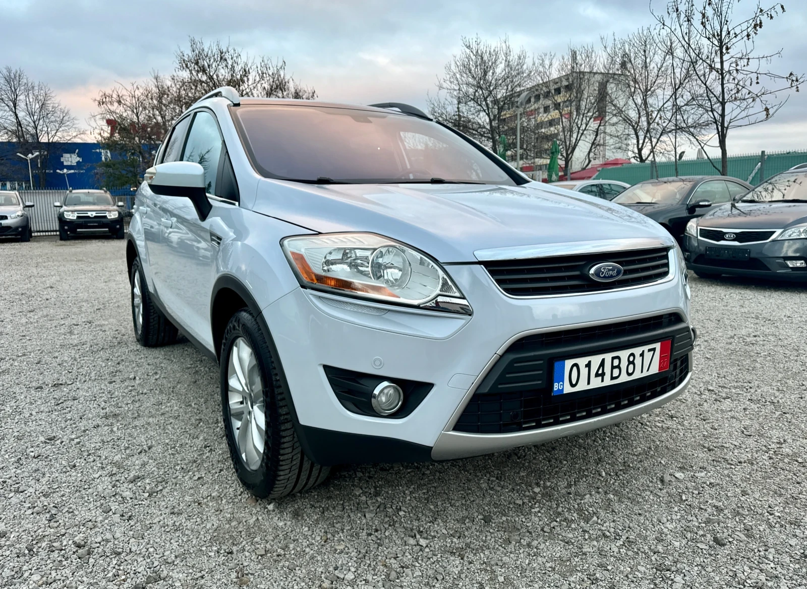 Ford Kuga 2.5i Titanium 4х4   -КАТО НОВА- - изображение 7