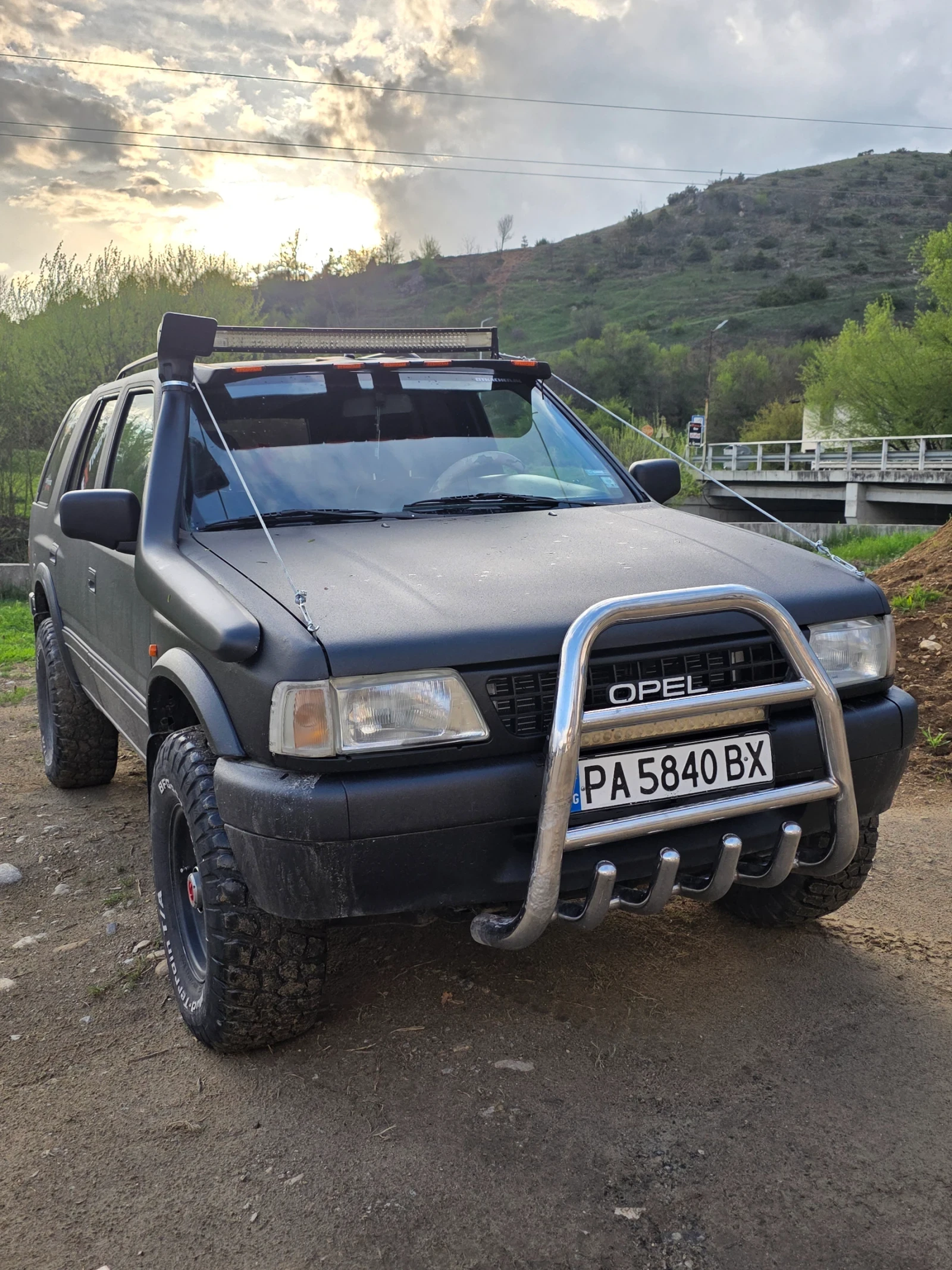 Opel Frontera  - изображение 9
