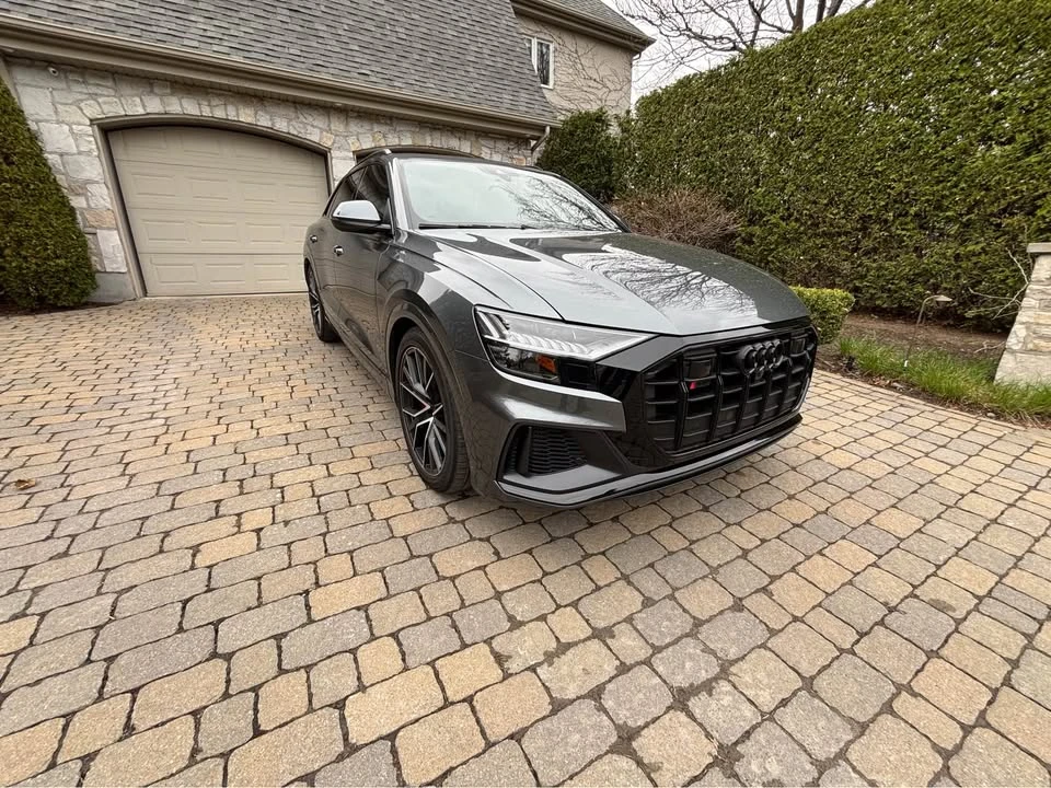 Audi SQ8 * S-LINE* HeadUp* QUATTRO* АвтоКредит(ЦЕНА ДО БГ) - изображение 3