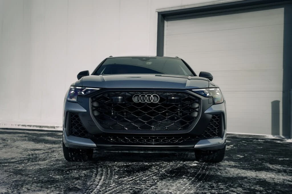 Audi RSQ8 Audi RS Q8 4.0T quattro* ����������* (���� �� ��) | Mobile.bg � ����������� 1