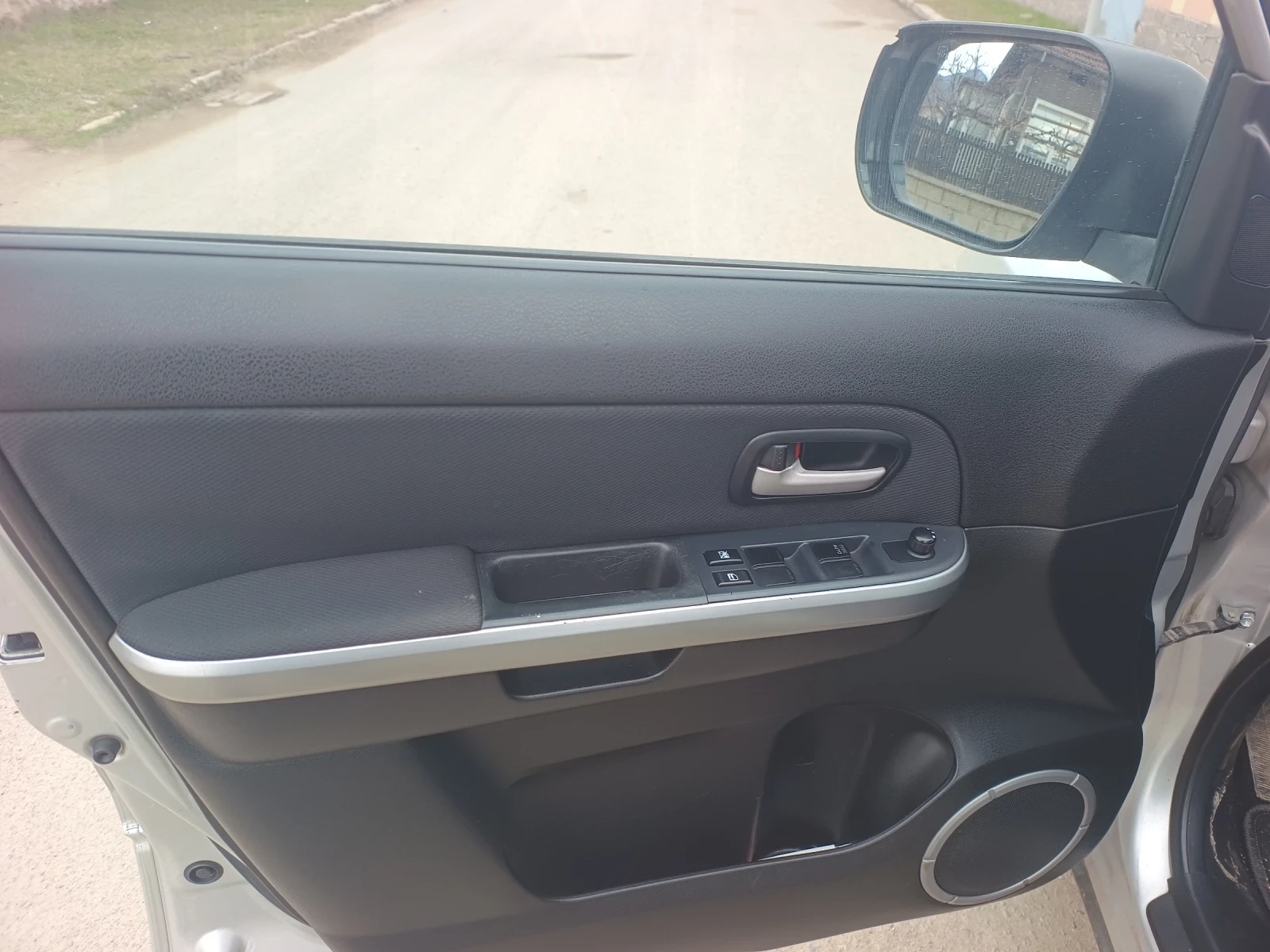 Suzuki Grand vitara 1.9 DDIS/4WD/�����������  | Mobile.bg � ����������� 12