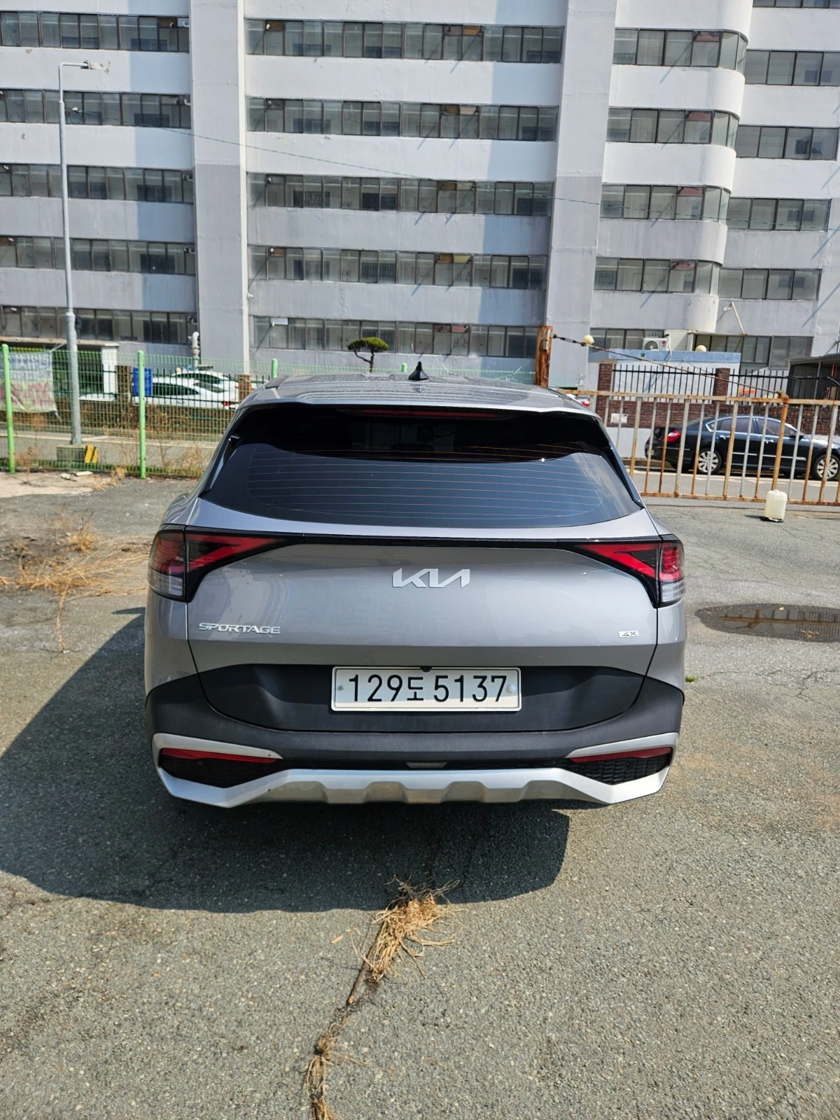 Kia Sportage ОЧАКВАН ВНОС! 4x4, снимка 4 - Автомобили и джипове - 53929945