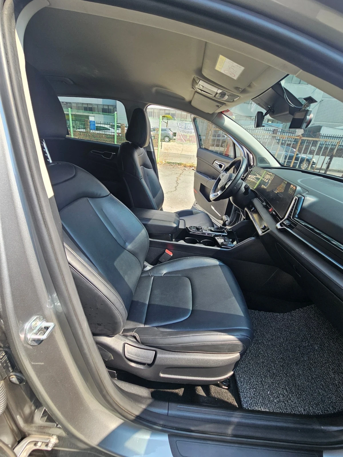 Kia Sportage ОЧАКВАН ВНОС! 4x4, снимка 12 - Автомобили и джипове - 53929945