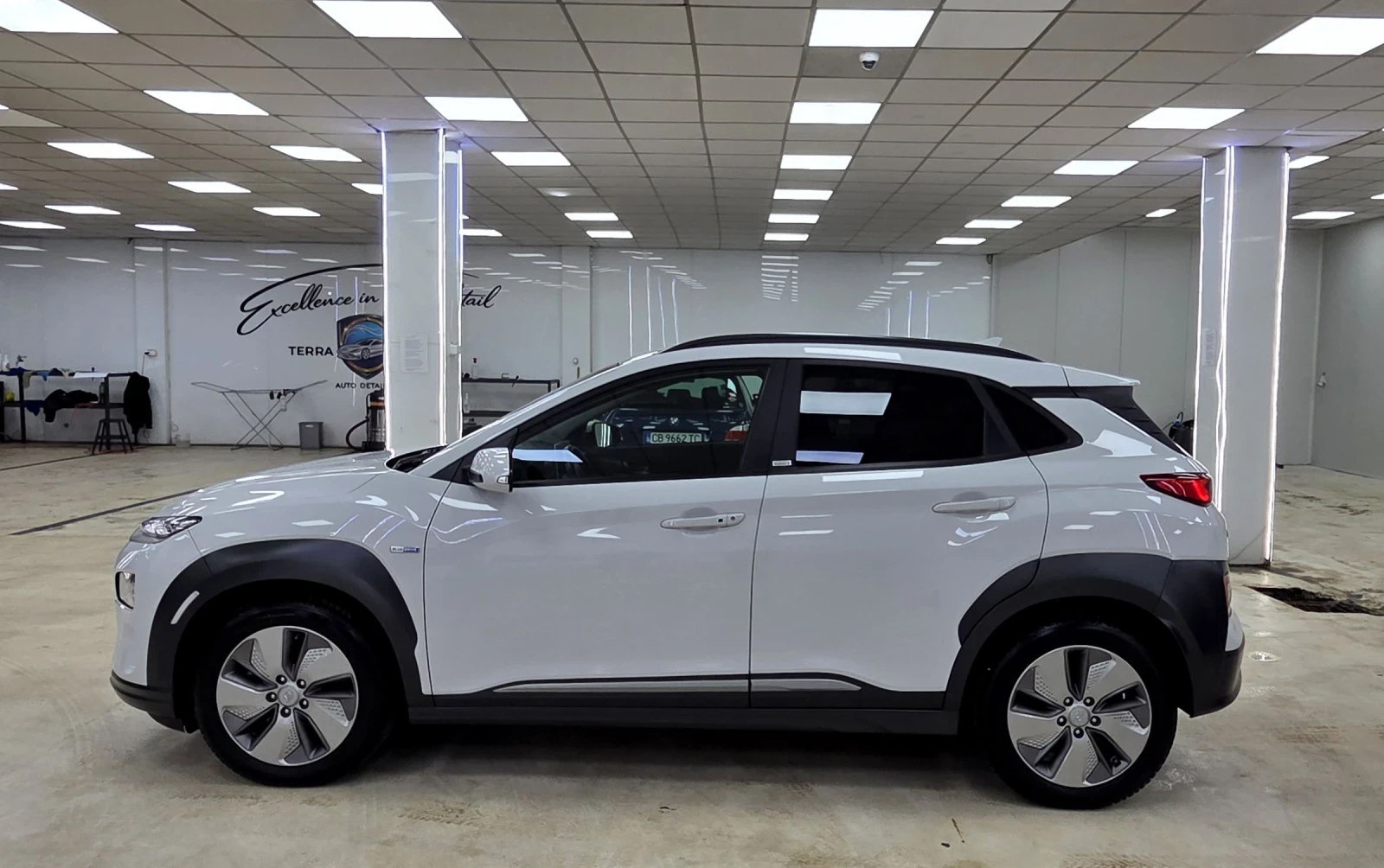 Hyundai Kona 64KWh/В ГАРАНЦИЯ/SOH100%/Blue Link, снимка 5 - Автомобили и джипове - 53941944