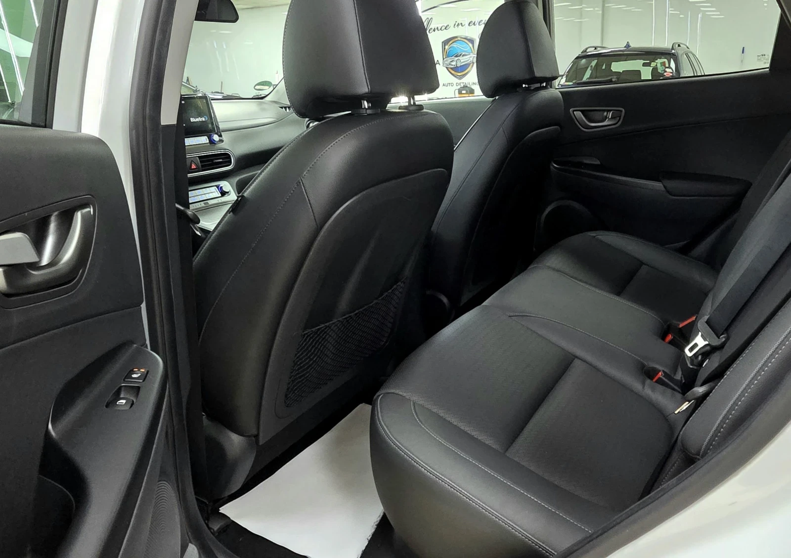 Hyundai Kona 64KWh/В ГАРАНЦИЯ/SOH100%/Blue Link, снимка 9 - Автомобили и джипове - 53941944