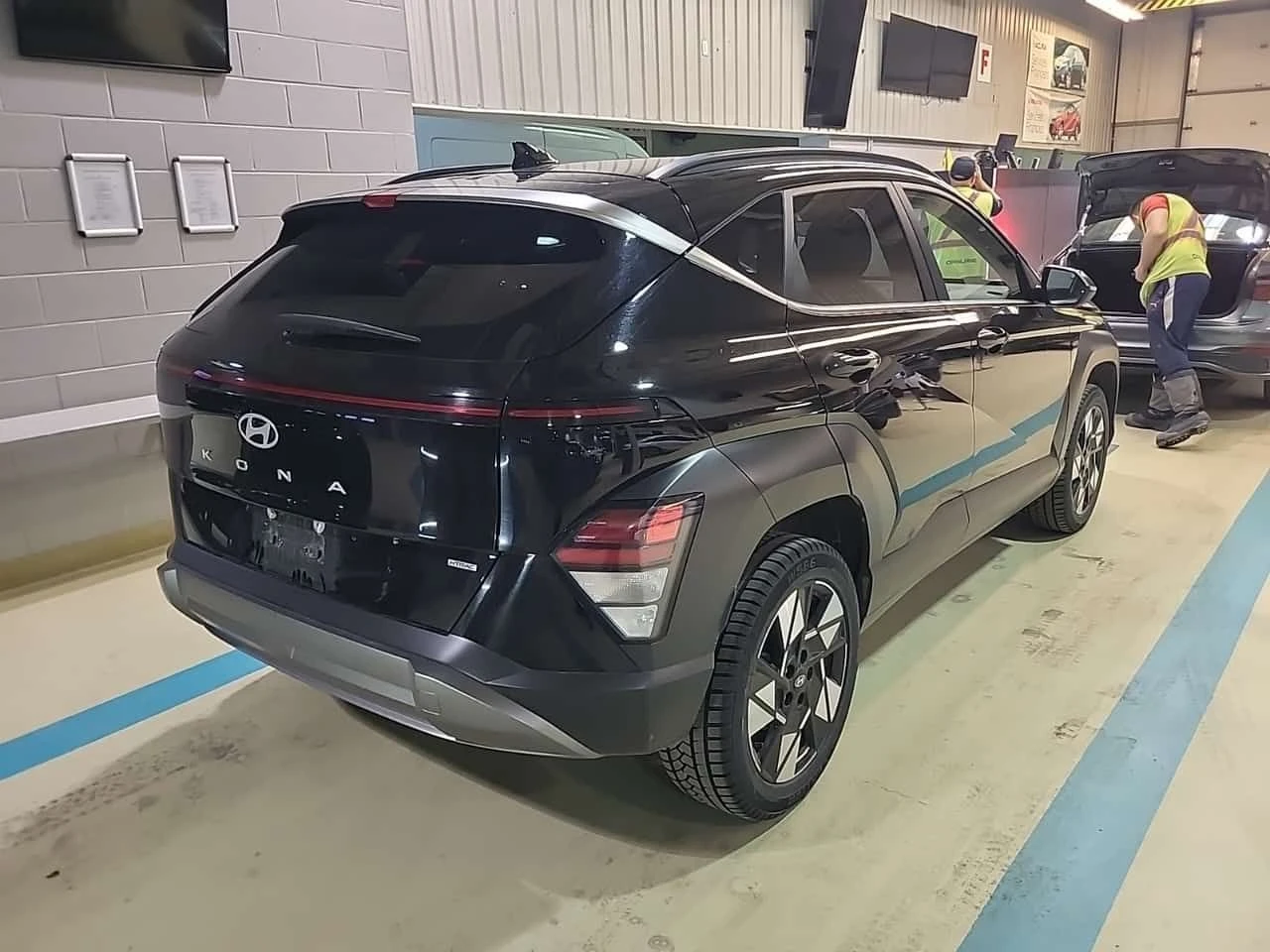 Hyundai Kona * PREFERRED * CARFAX * ЦЕНА ДО БГ, снимка 3 - Автомобили и джипове - 54070761