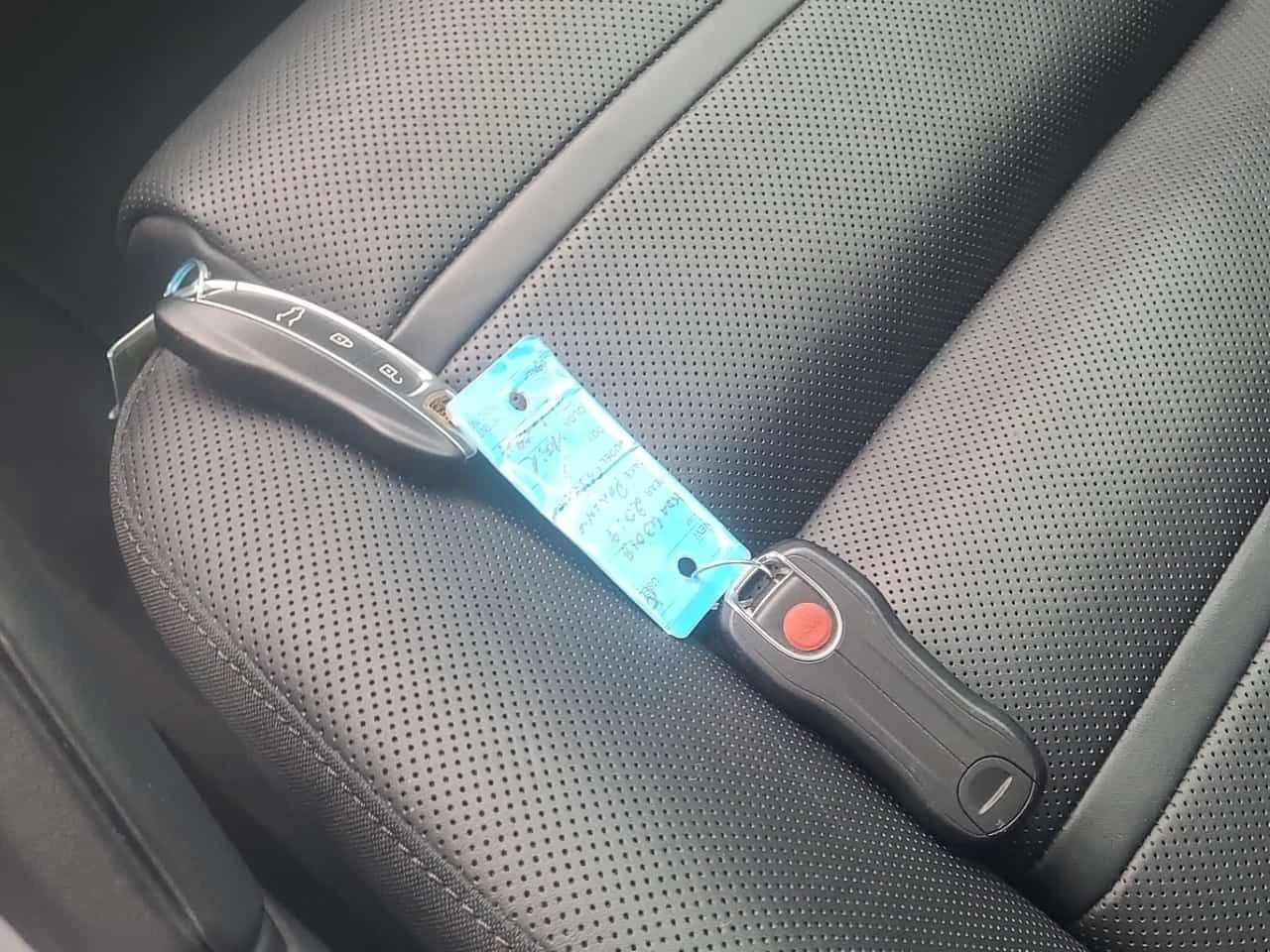 Porsche Cayenne S/ОБДУХВАНЕ/ПАНОРАМА/ДИСТРОНИК, снимка 12 - Автомобили и джипове - 54183741