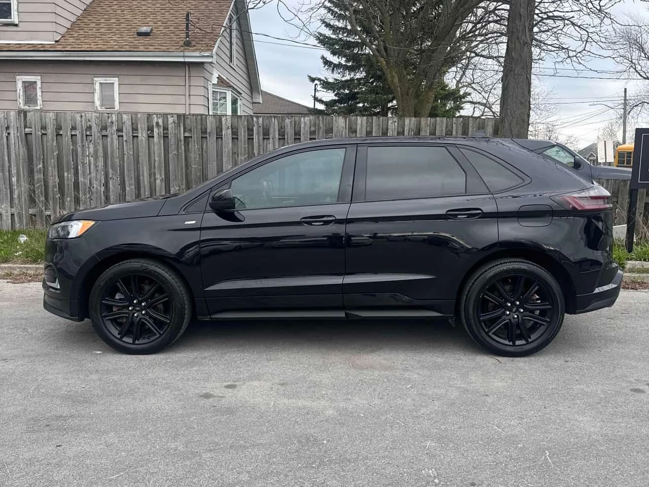 Ford Edge * ST Line AWD * PANO * КАМЕРА * ПОДГРЕВ, снимка 2 - Автомобили и джипове - 54294766