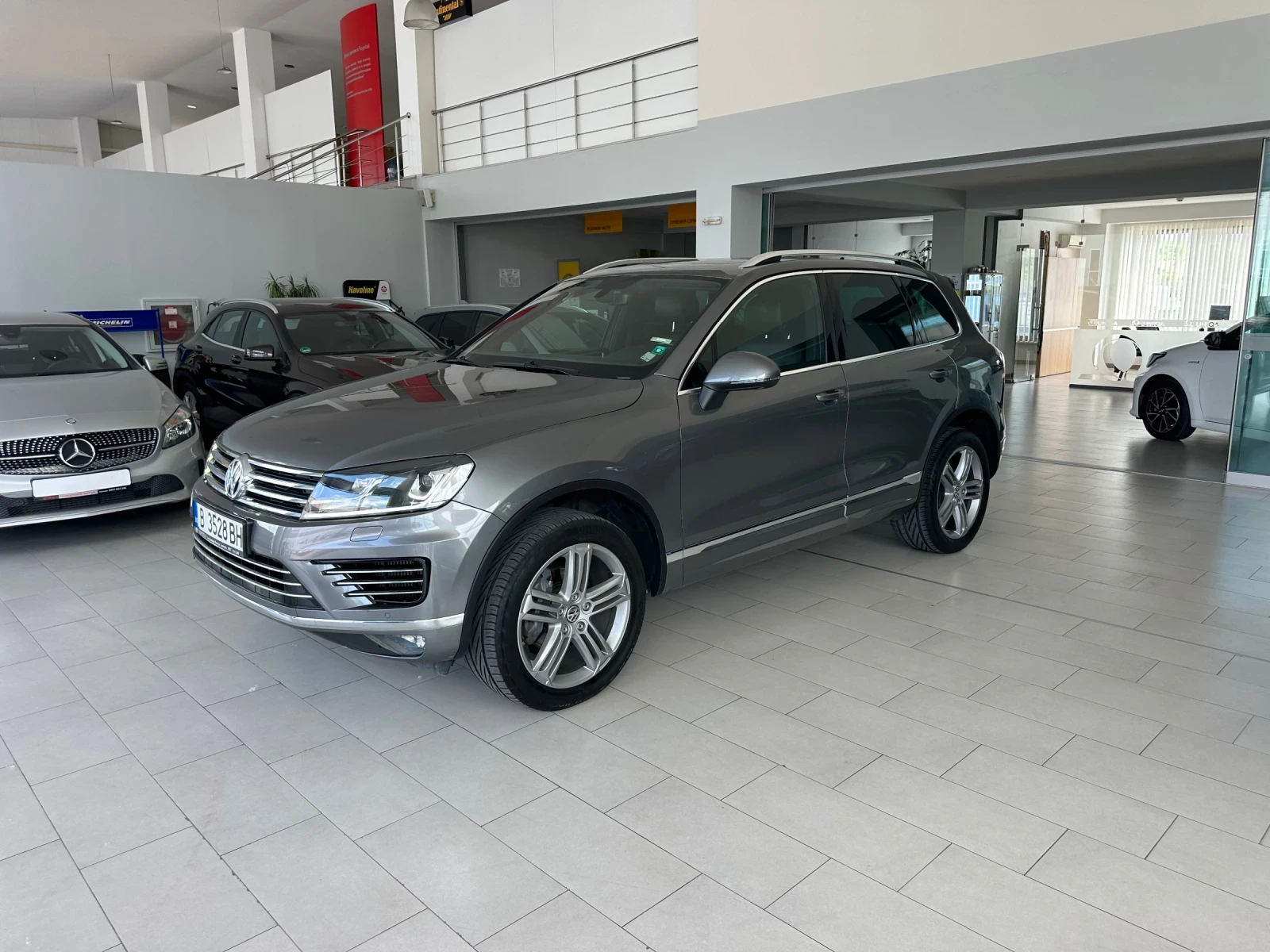 VW Touareg R* Line | Mobile.bg � ����������� 2