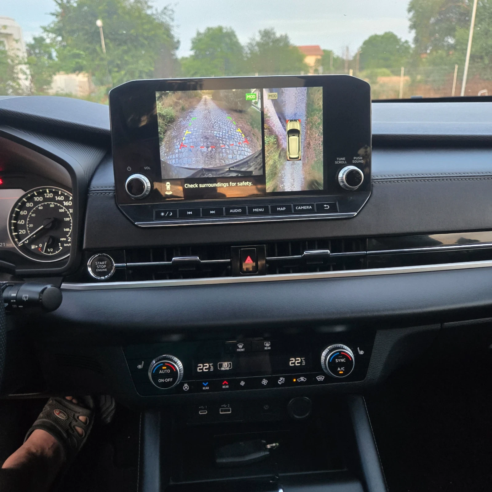 Mitsubishi Outlander 2.5L AWD 7 места , снимка 10 - Автомобили и джипове - 54876165