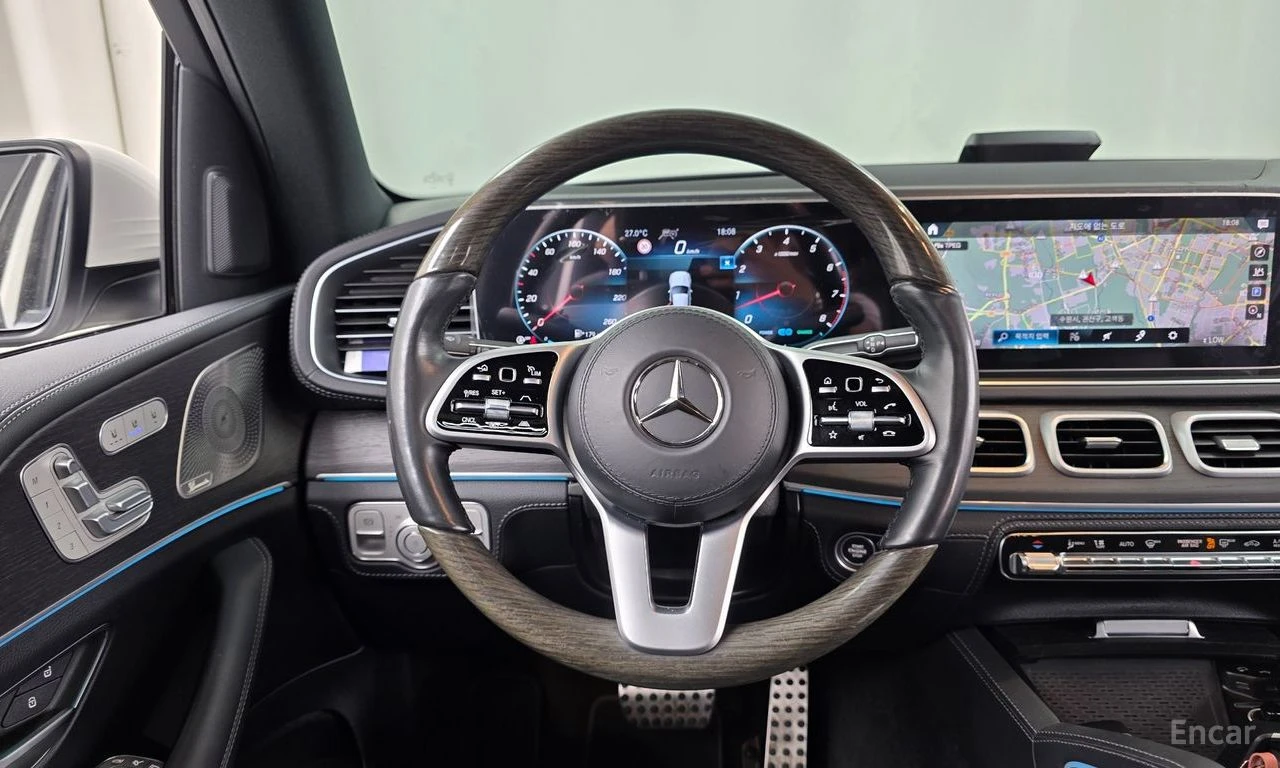 Mercedes-Benz GLS580 4MATIC AMG LINE* DISTRONIC* BURMESTER* 360* ХЕДЪП*, снимка 9 - Автомобили и джипове - 55259754