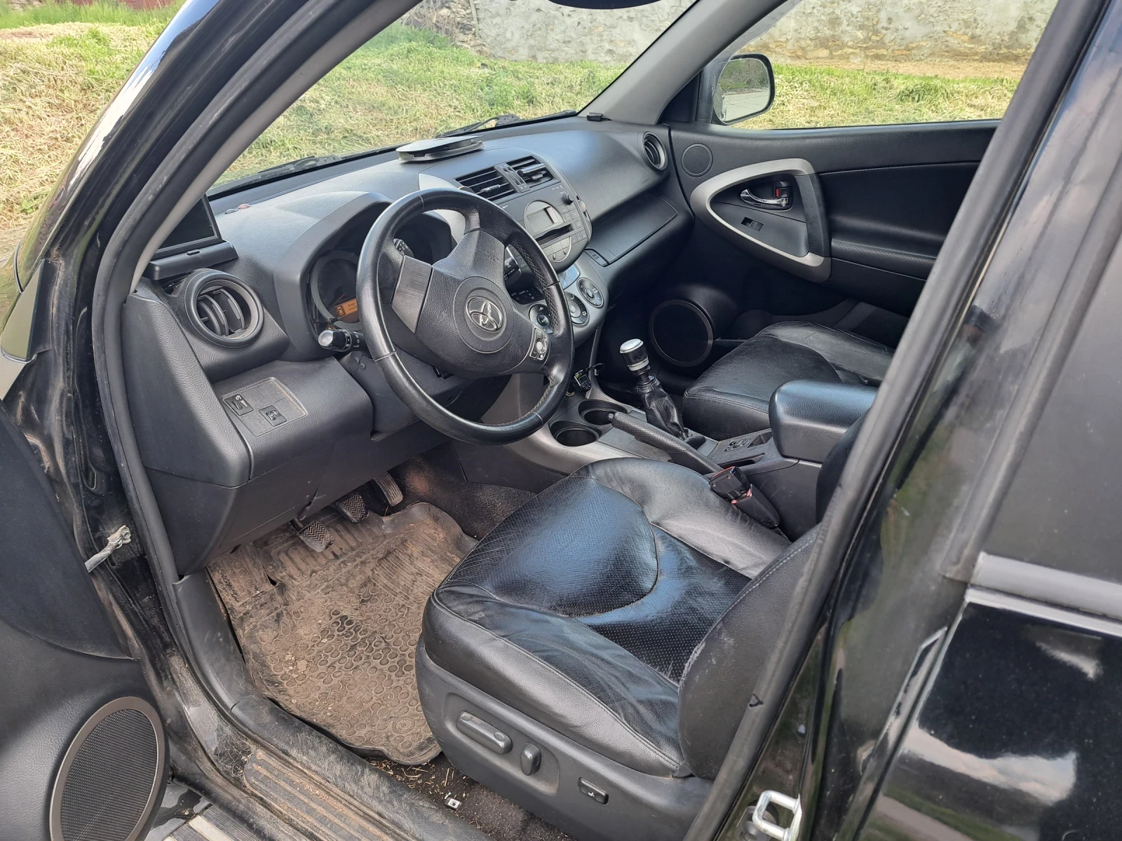 Toyota Rav4, снимка 4 - Автомобили и джипове - 55406496