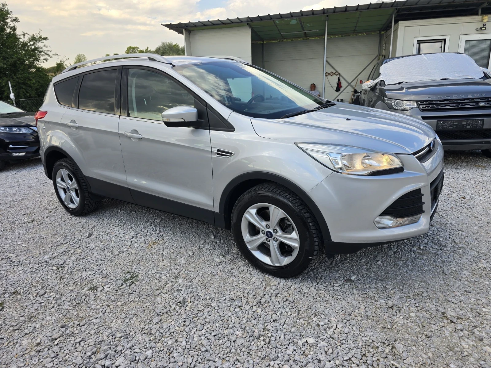 Ford Kuga 2.0 TDCI EURO6 120kc, снимка 2 - Автомобили и джипове - 55899970