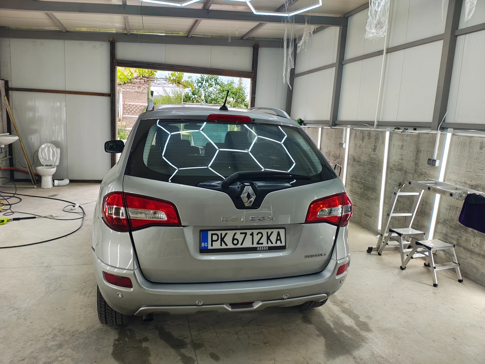 Renault Koleos, снимка 6 - Автомобили и джипове - 56218977