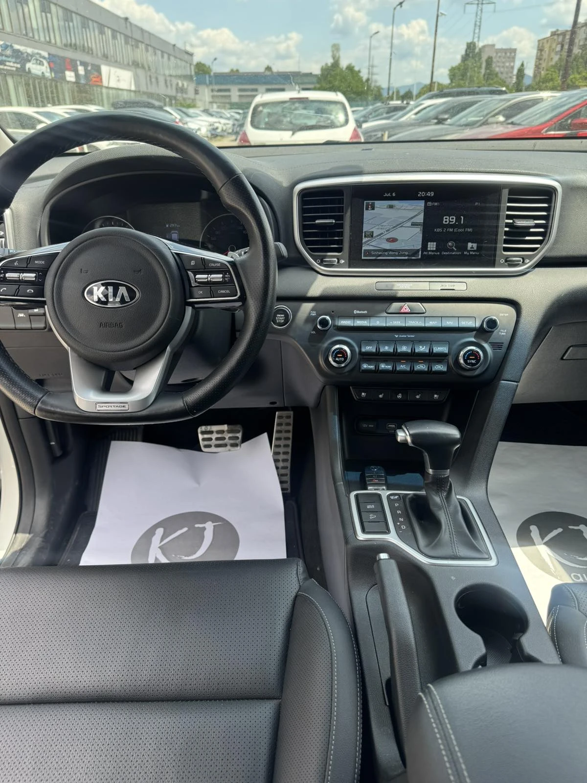 Kia Sportage, снимка 9 - Автомобили и джипове - 56471739