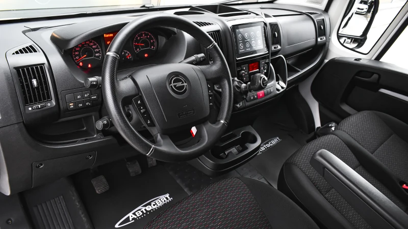 Opel Movano Edition Van 2.2 BlueHDI 140 L3H2 3, 5t, снимка 12 - Бусове и автобуси - 53520324