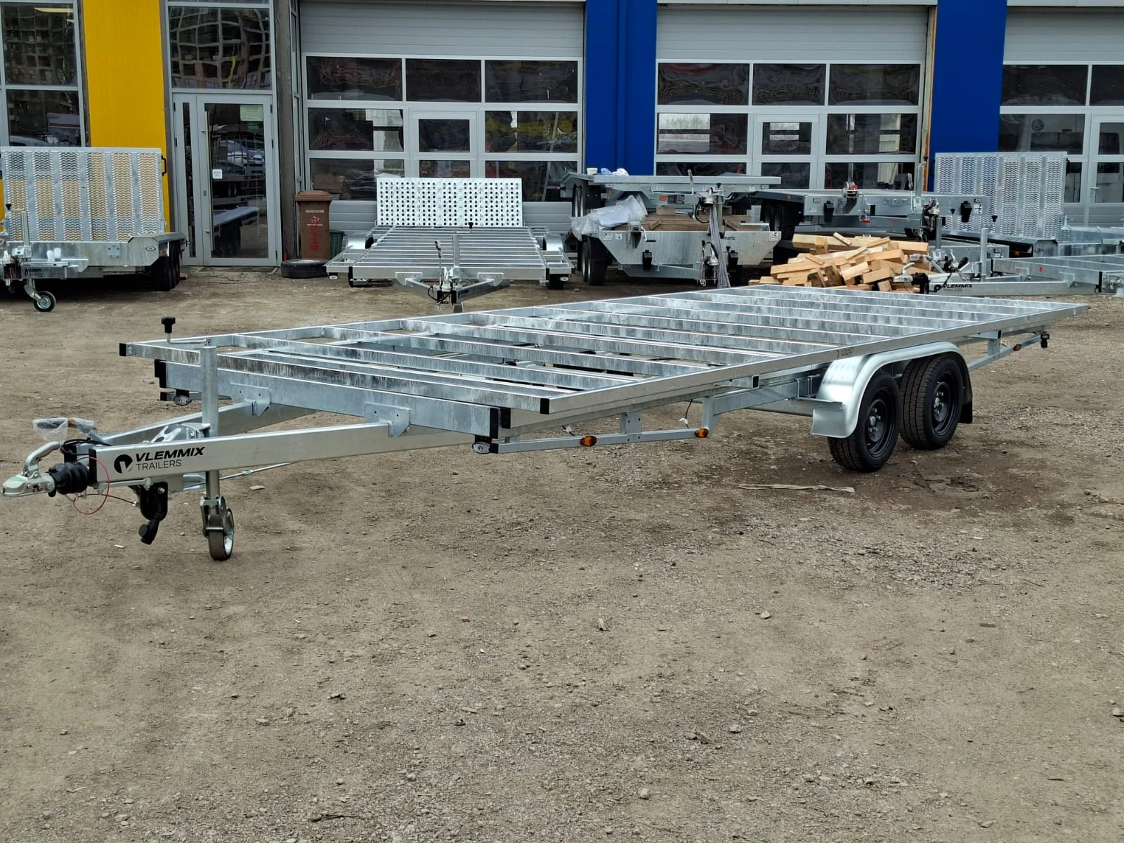 За автомобил Vlemmix TINY HOUSE DETACHABLE 600 3500KG