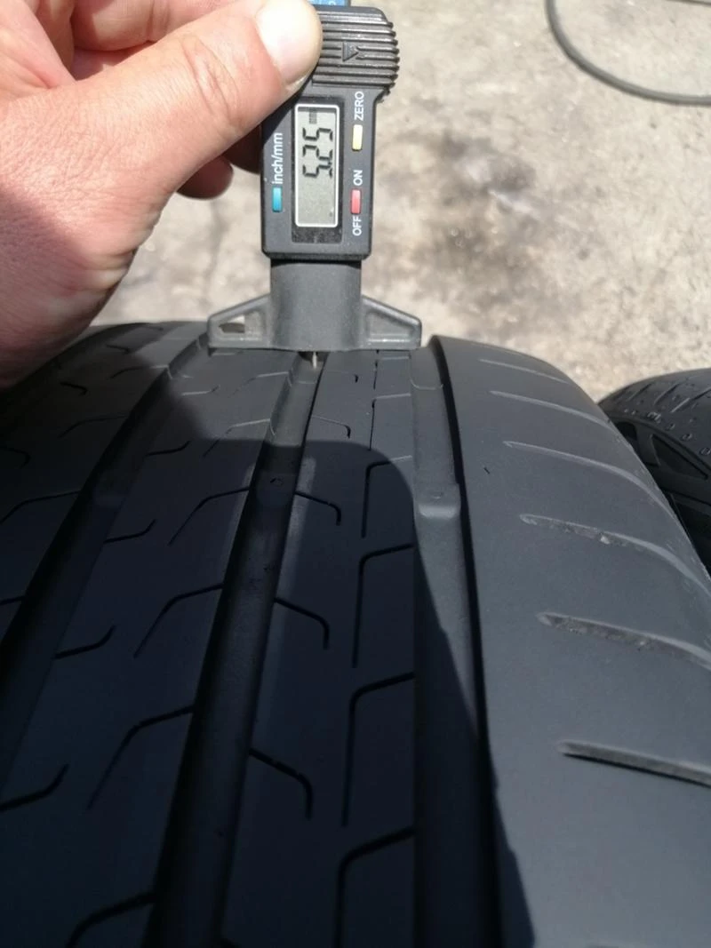 Гуми Летни 215/50R18, снимка 7 - Гуми и джанти - 36892782