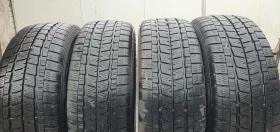 Гуми Зимни 235/65R16, снимка 4 - Гуми и джанти - 52371881