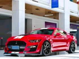 ������ Ford Mustang