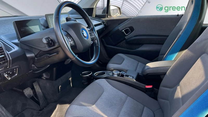 BMW i3 120Ah Термопомпа, Месечна вноска от 640 лв., снимка 9 - Автомобили и джипове - 49284240