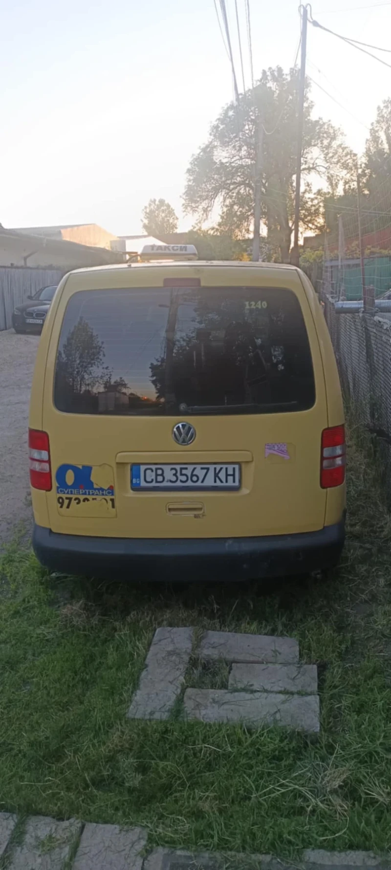 VW Caddy, снимка 3 - Автомобили и джипове - 50241625