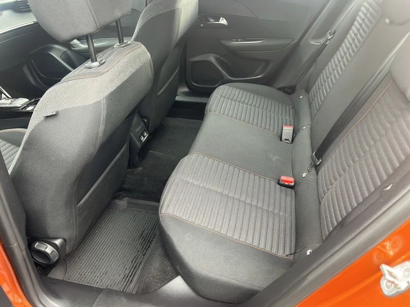 Peugeot 2008, снимка 8 - Автомобили и джипове - 52480316