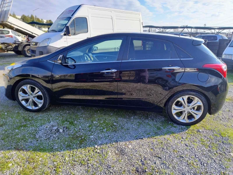 Hyundai I30 1.6, снимка 7 - Автомобили и джипове - 52778236