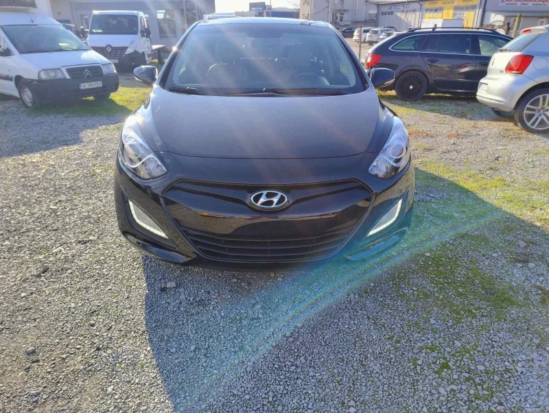 Hyundai I30 1.6, снимка 2 - Автомобили и джипове - 52778236