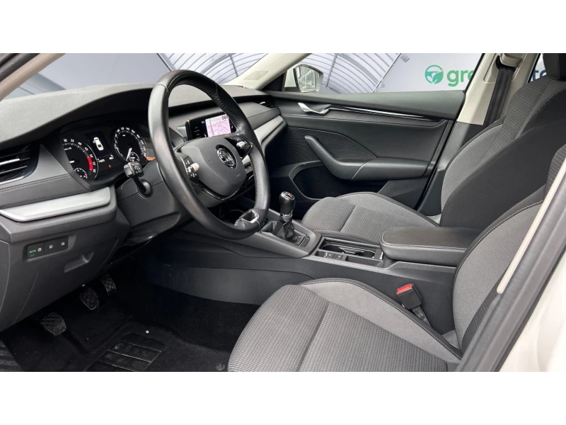 Skoda Octavia  2. 0 TDi  M/T, Месечна вноска от 249  , снимка 11 - Автомобили и джипове - 53229053