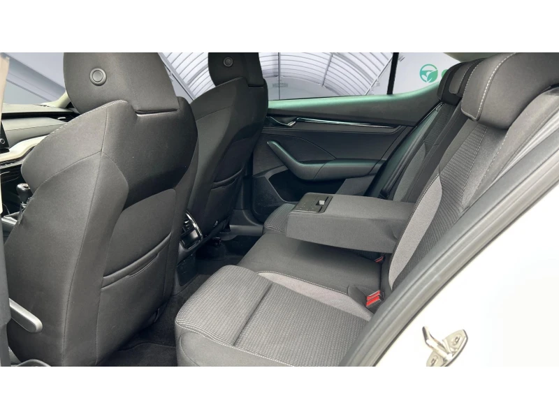 Skoda Octavia  2. 0 TDi  M/T, Месечна вноска от 249  , снимка 12 - Автомобили и джипове - 53229053