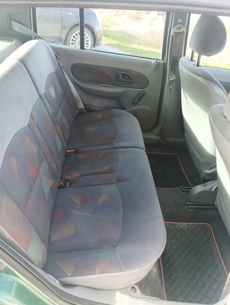Renault Clio 1.4i, газов инжекцион , снимка 7 - Автомобили и джипове - 53537839