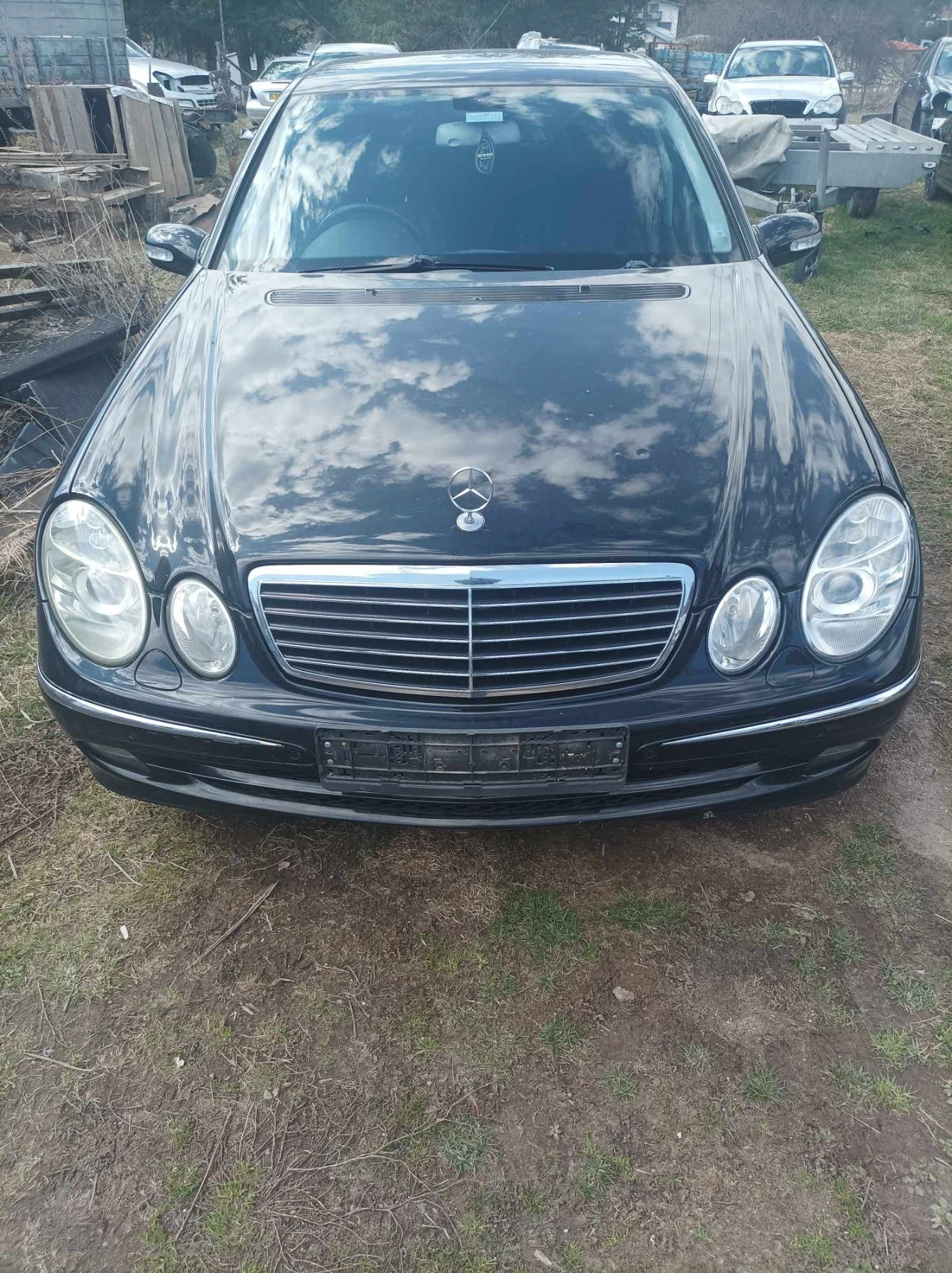 Mercedes-Benz E 320 V6 НА ЧАСТИ, снимка 1