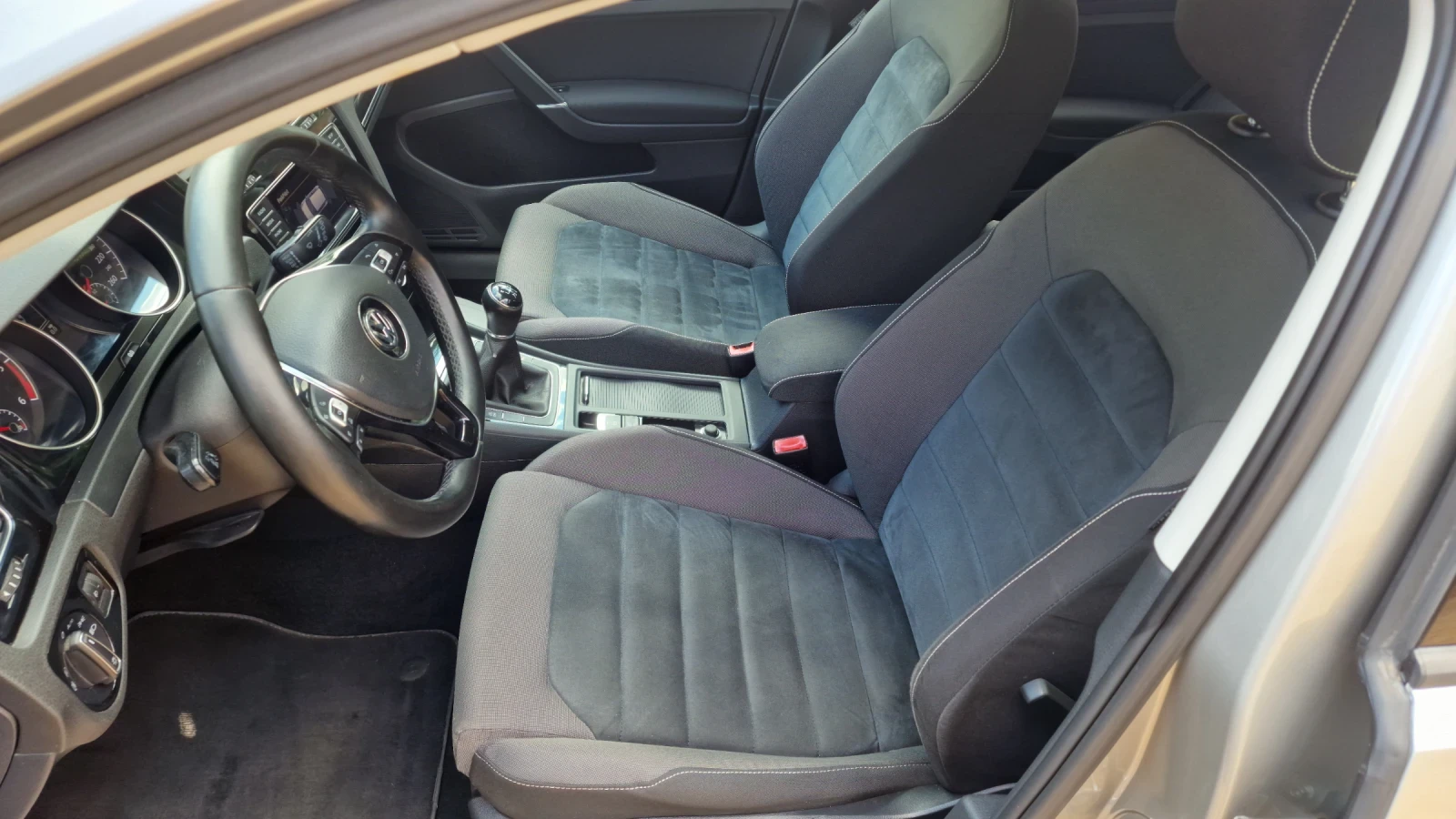 VW Golf 1.6TDi-HighLine- - изображение 9