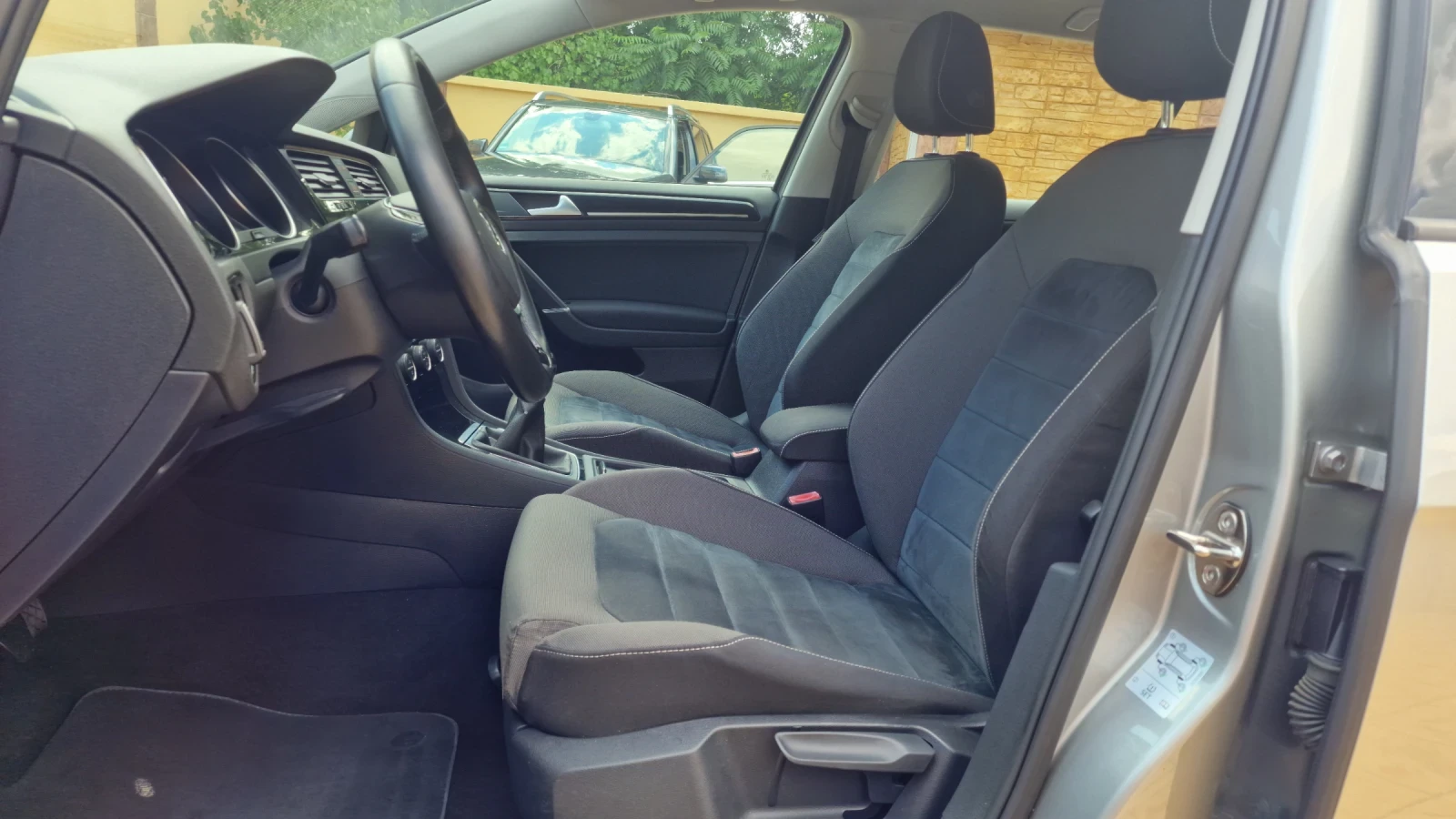 VW Golf 1.6TDi-HighLine- - изображение 8