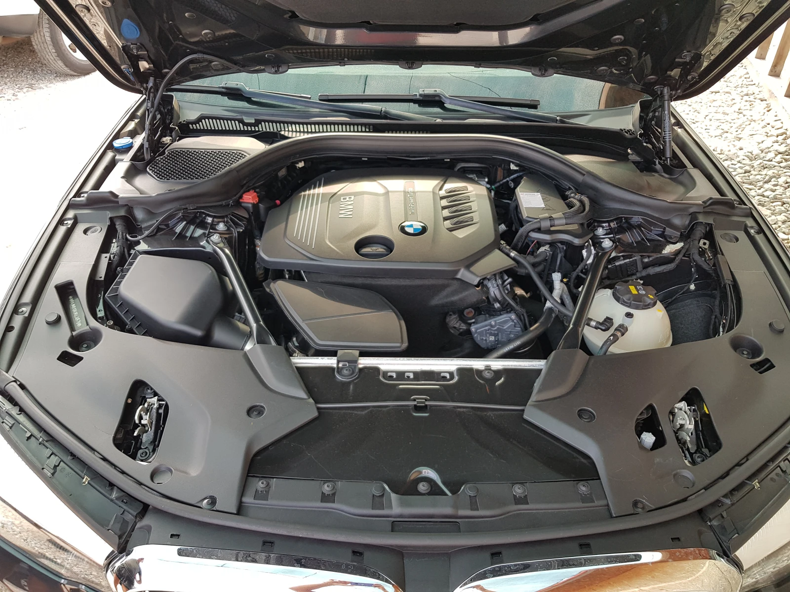 BMW 520 D XDRIVE EURO 6C  | Mobile.bg   17