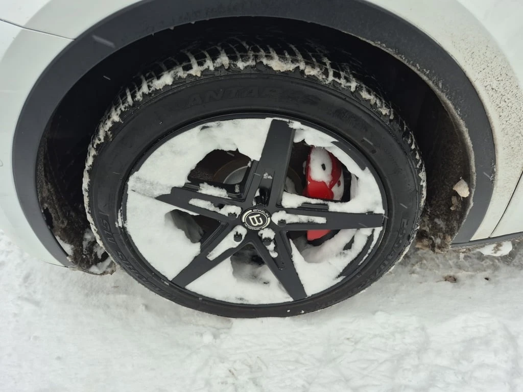 Tesla Model Y * LONG RANGE * CARFAX * ��� ������������ ������ | Mobile.bg � ����������� 6